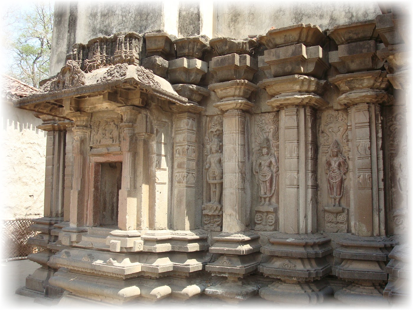 Carved stone exterior of the Mahadev Mandir, Mukhed